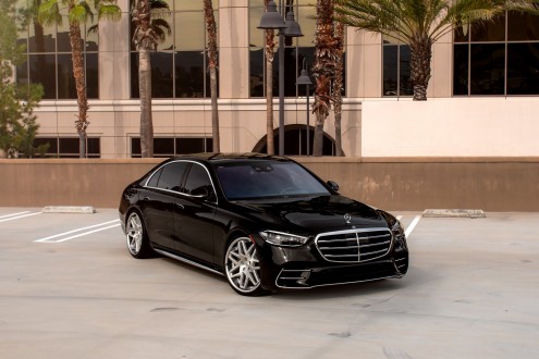 Mercedes S580 on Nova