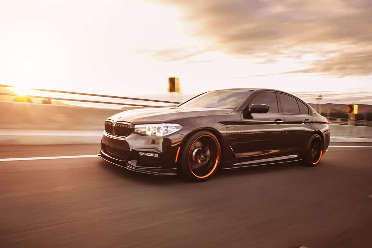 BMW 530e on R-12