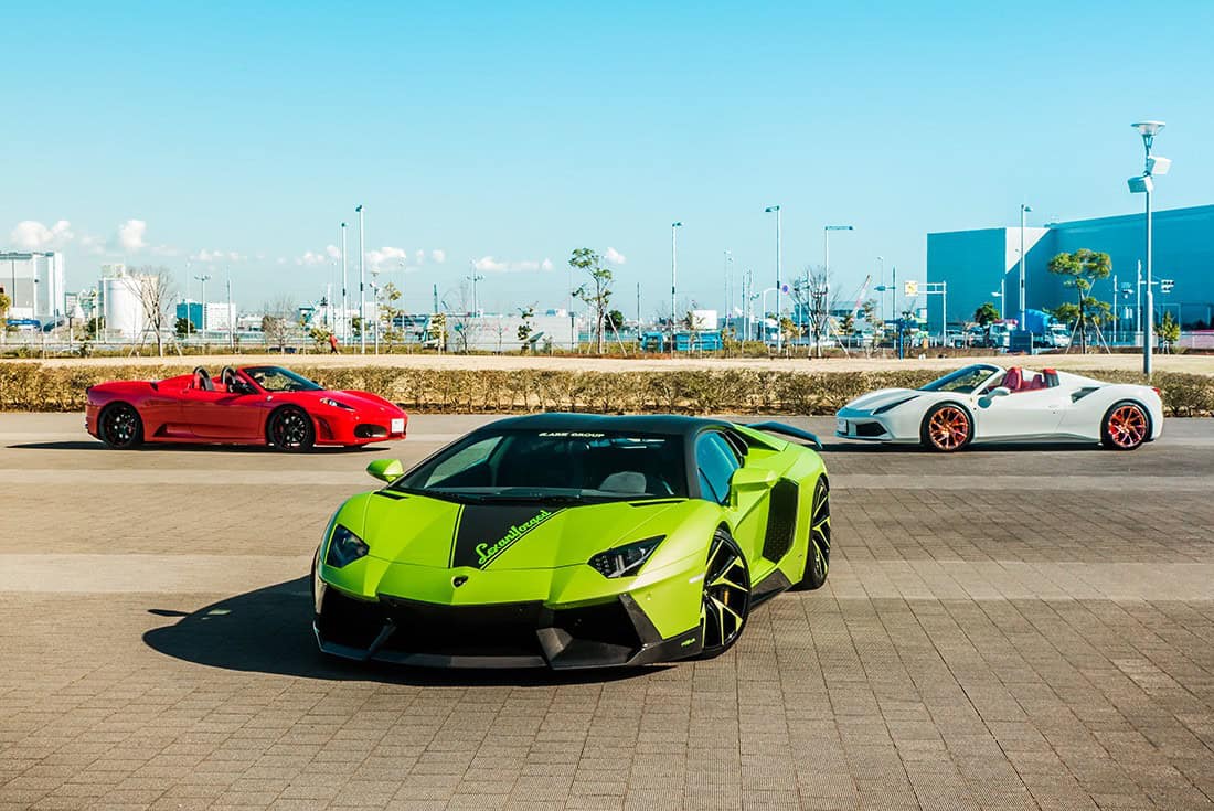 Ferrari 488%2C F430%2C and Lambo Aventador