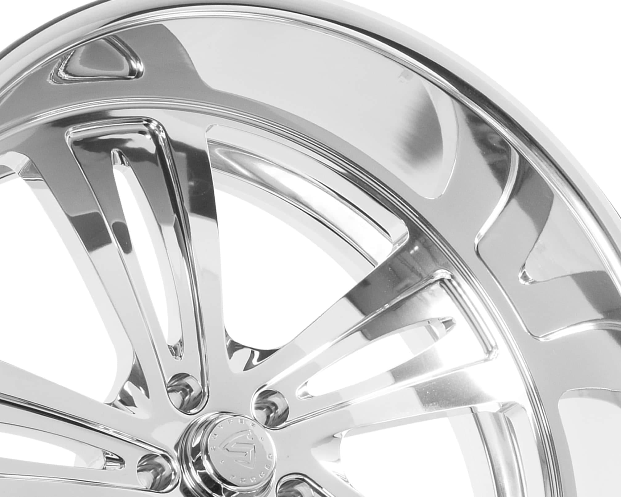 High-performance Lexani Stinger alloy wheel with a polished chrome finish.
