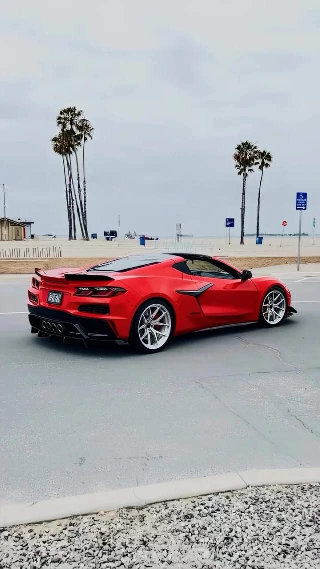 Vette C8 z06🔥
Renzo Forgedlite MC6 - Brushed Finish
Available Now!
#lexani #customwheels #forgedwheels #corvette #z06