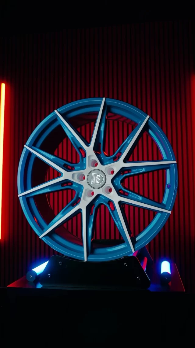 What You Putting These On!?🔥
Hyper - Custom Paint Finish
Over 1,000 OEM Custom Finishes
Available in 20” / 22”
#lexani #customwheels #rims #wheels #lexaniwheels